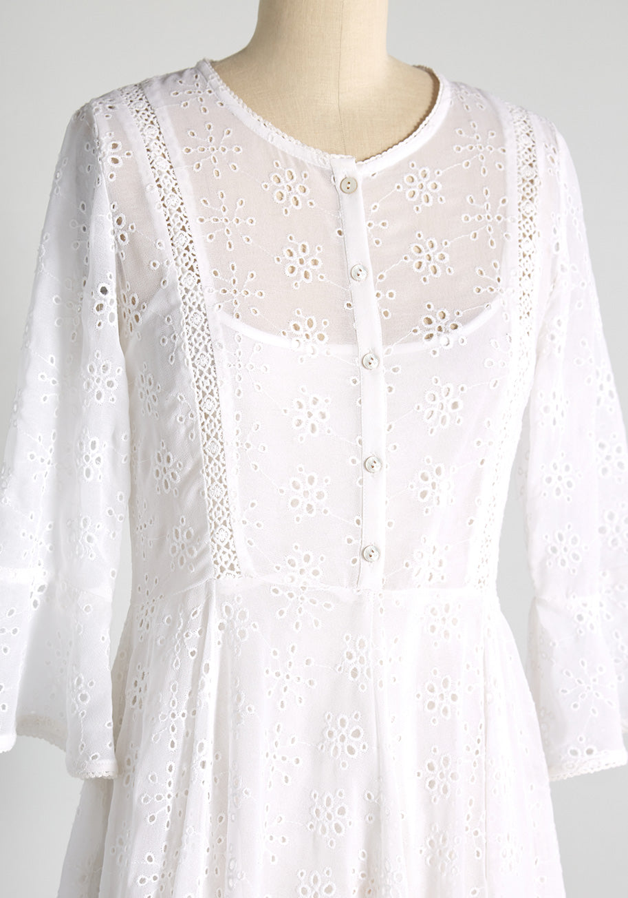  Dreamscape Debut Mini Dress