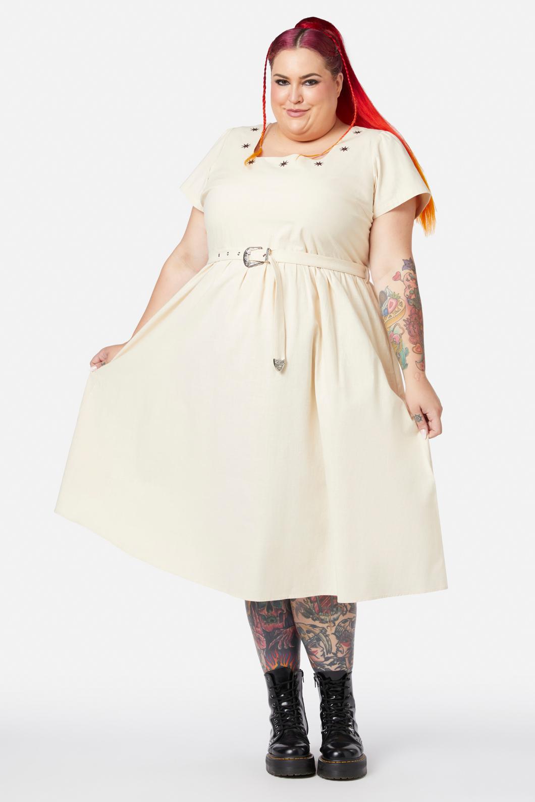  Curve Saloon Midi Dress