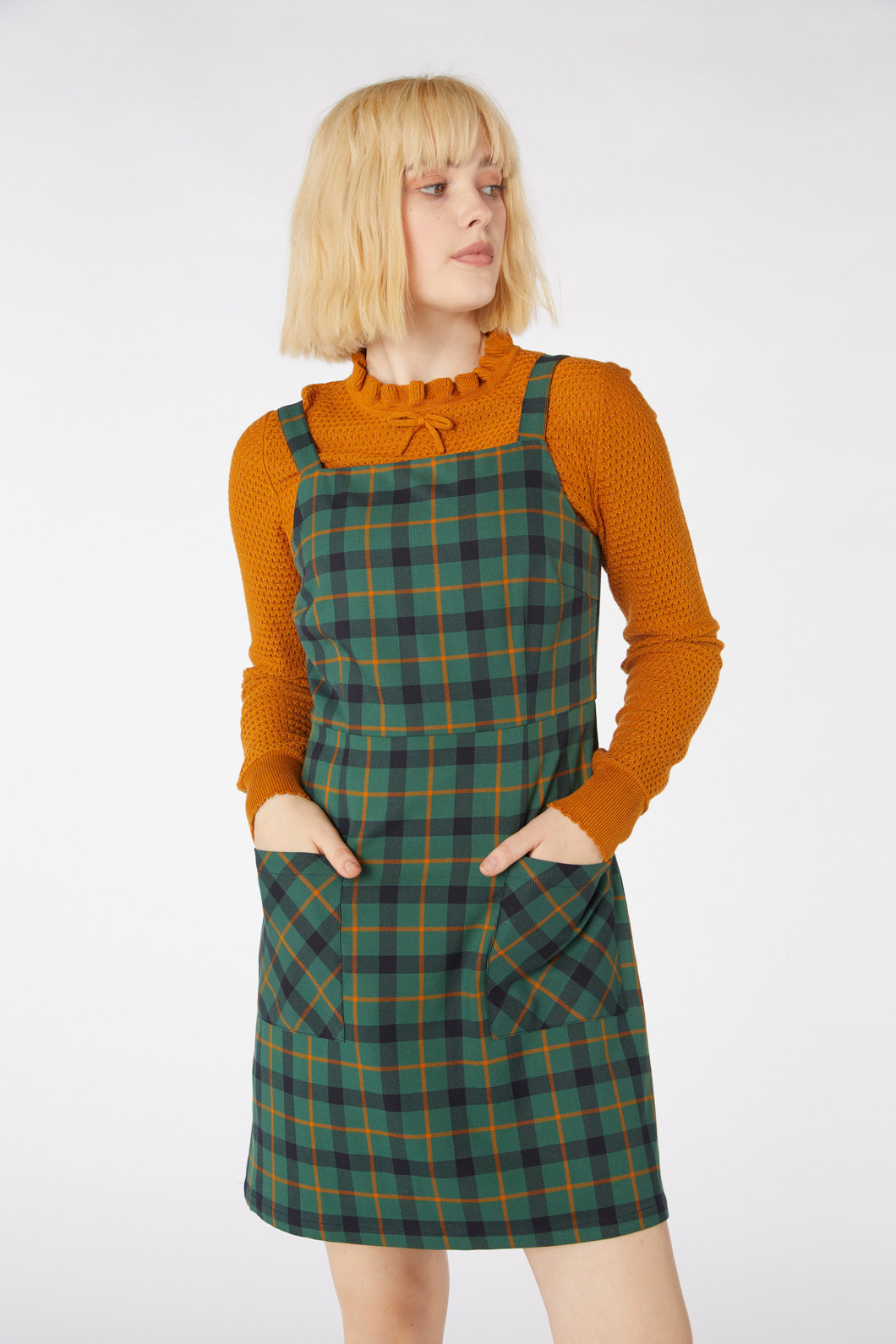  Claudia Check Pinny